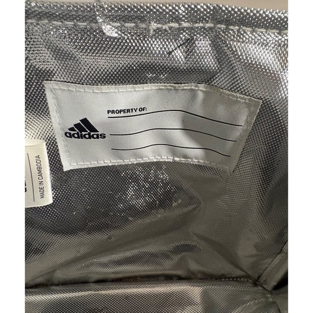 Adidas Insulated Black Lunch Bag With Mesh Pocket & Carabiner Clip - Picture 7 of 10